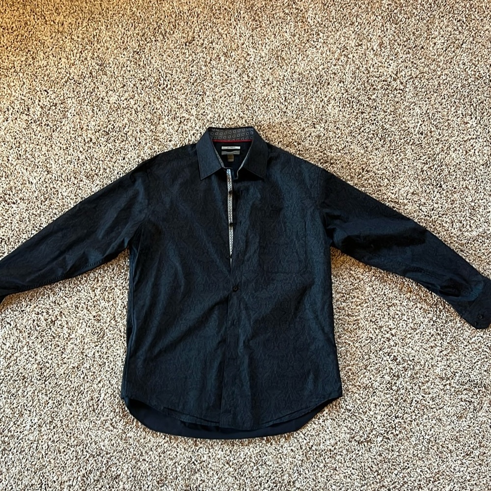 Johnston & Murphy size large black patterned button up shirt
